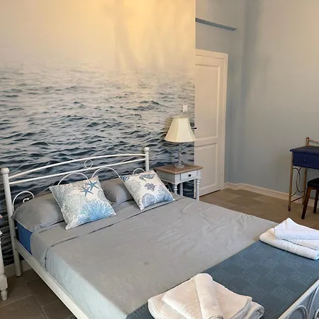 Carmen's 1st Floor With Floor Sea View And Roof Terrace- Appartement