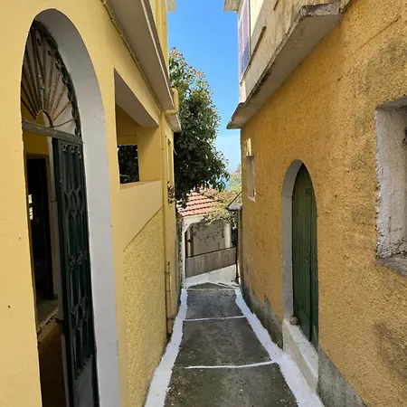 Carmen's 1st Floor With Floor Sea View And Roof Terrace- Lákones