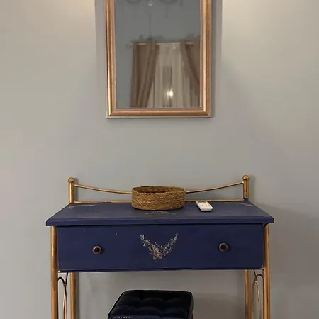 Carmen's 1st Floor With Floor Sea View And Roof Terrace- דירה *