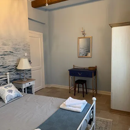 Carmen's 1st Floor With Floor Sea View And Roof Terrace-