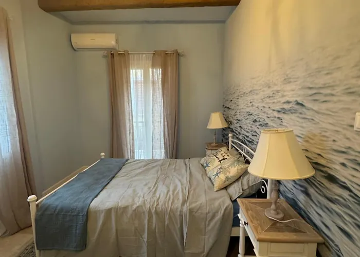 Carmen's 1st Floor With Floor Sea View And Roof Terrace- Appartement Lákones