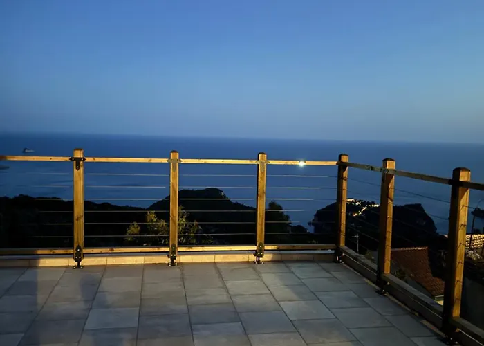 Carmen's 1st Floor With Floor Sea View And Roof Terrace- *