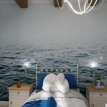 Carmen's 1st Floor With Floor Sea View And Roof Terrace- Apartment